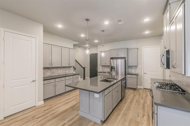 Building Photo - 17736 Coralberry Dr