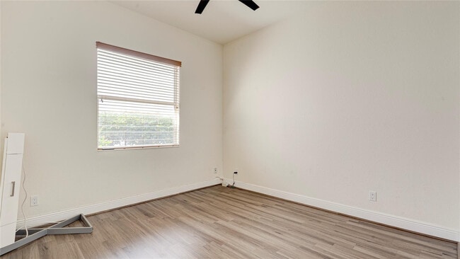 Building Photo - 8343 NW 121st Way