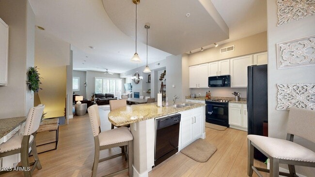 Building Photo - 6745 N 93RD Ave