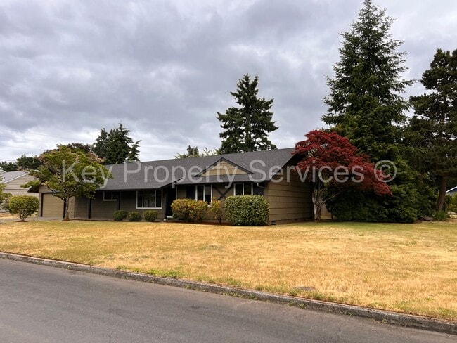 Building Photo - Beautifully Renovated Ranch in Vancouver H...