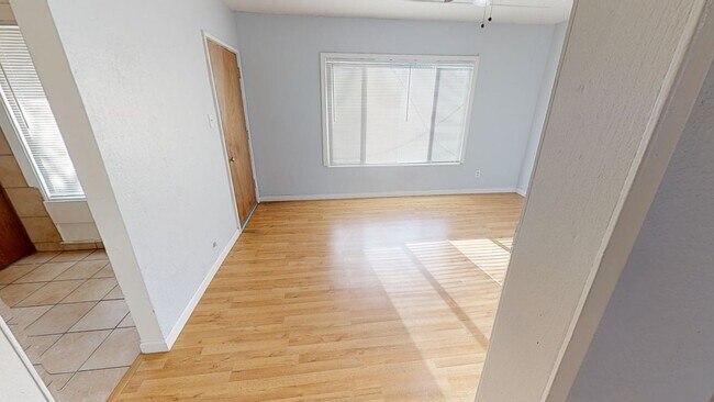 Building Photo - 4189 N Mountain Dr