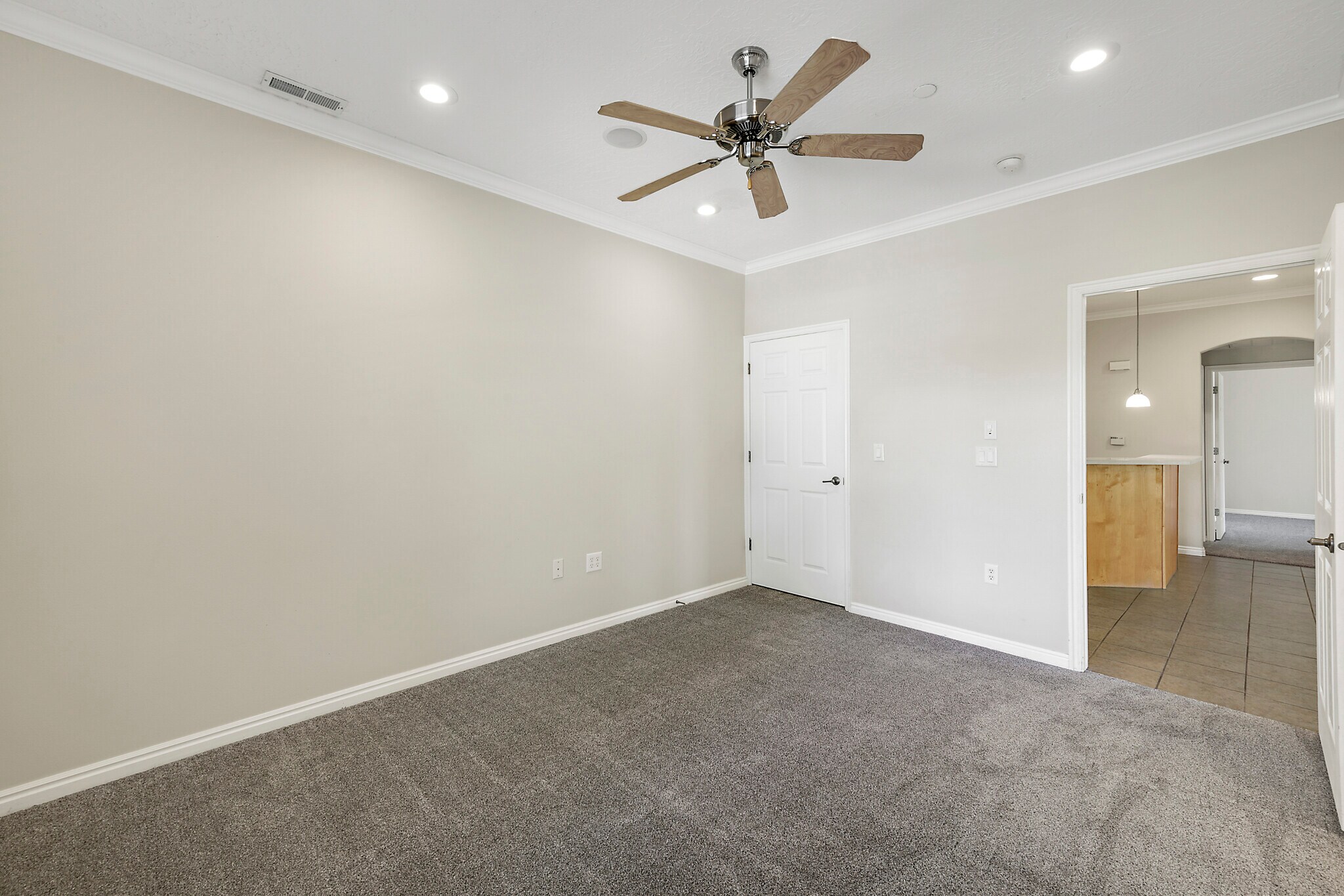 Building Photo - 1104 Meadow Fork Rd #9