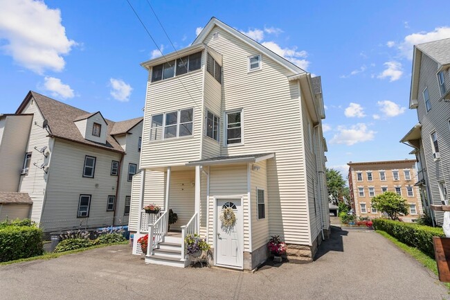 Building Photo - 47-49-49 South St