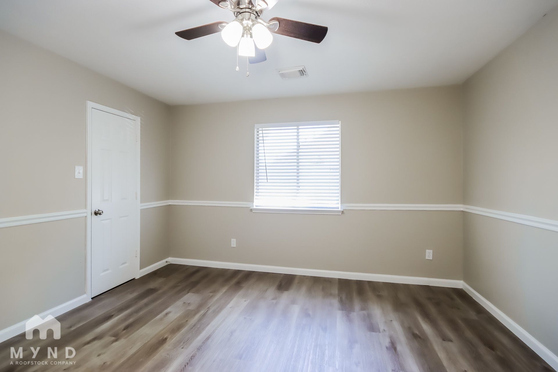Building Photo - 7606 Bronze Trail Dr