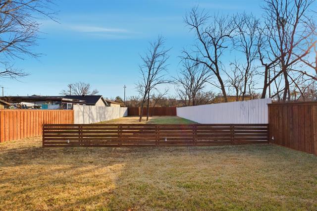 Building Photo - 1812 Muncie Ave