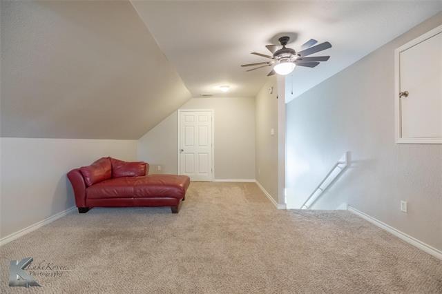 Building Photo - 6670 Picadilly St