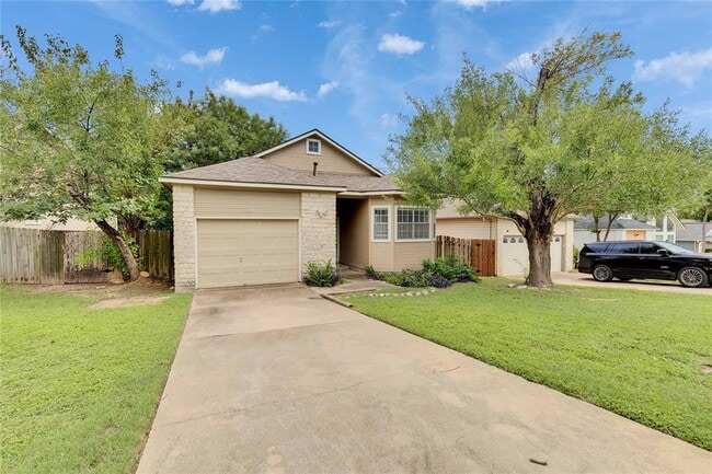 Primary Photo - 2103 Castle View Dr