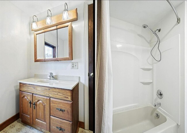 Building Photo - Beautiful 3 Bedroom, 1.5 Bath in Colonial West York!