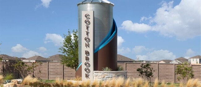 Building Photo - 113 Imola St