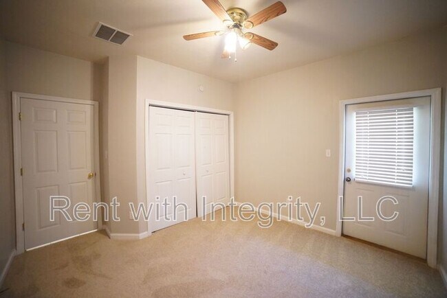 Building Photo - 2403 Hartsfield Rd