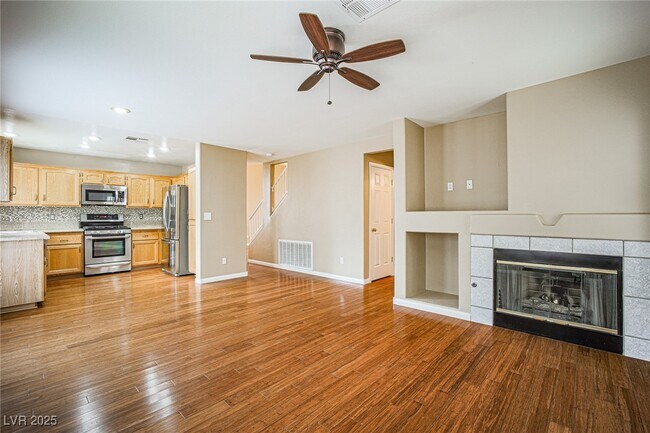 Building Photo - 10204 Waseca Ave