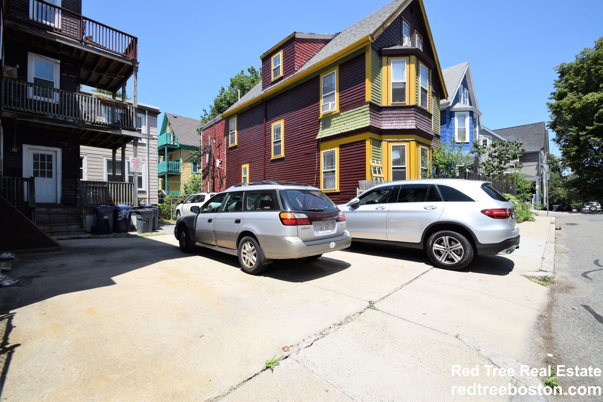 Building Photo - 37 Hillside St