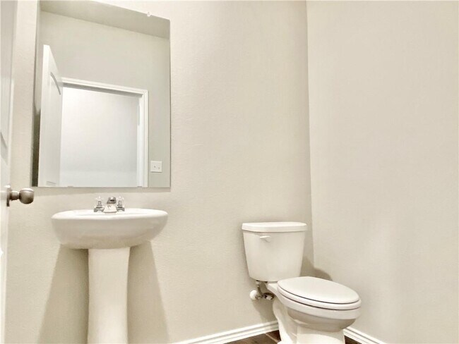Building Photo - 15009 Siberian Elm Ln