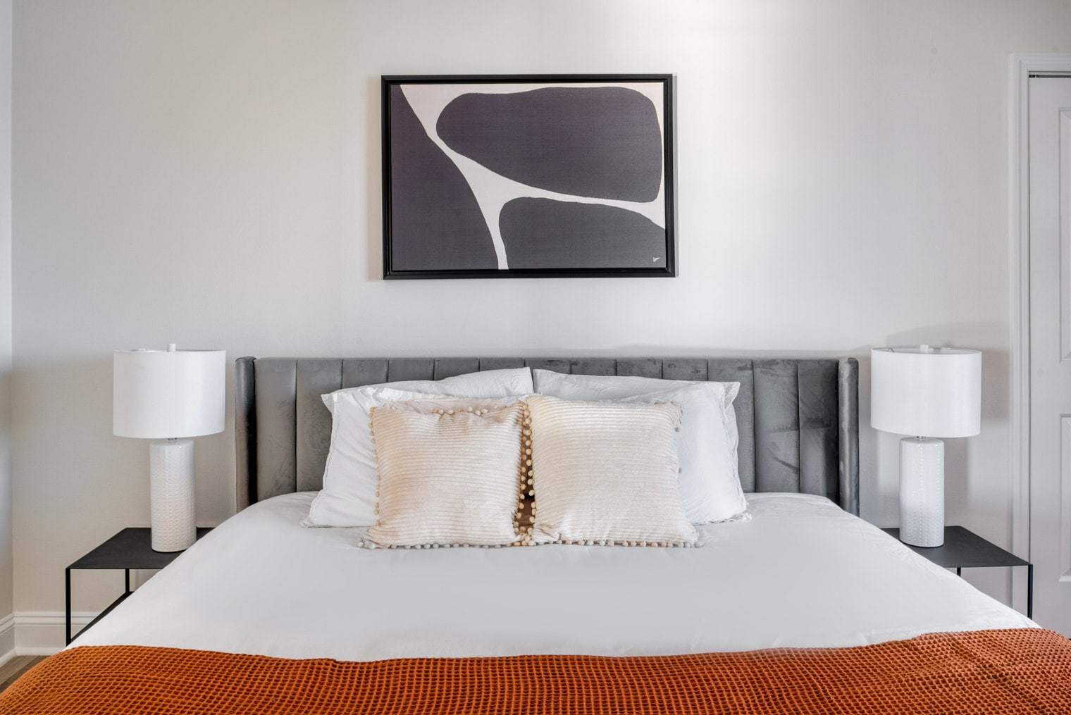 Building Photo - 30 Waterside Plaza