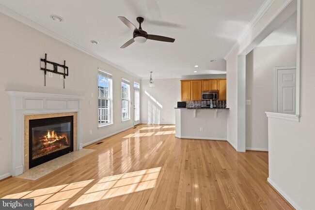 Building Photo - 2460 Five Fathom Cir