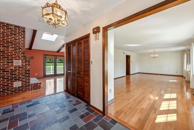 Building Photo - 3BD/2.5BA Rancher in Kennett Square Borough!