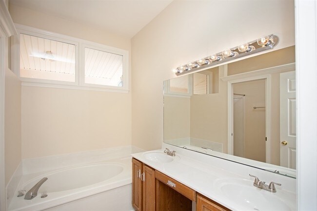 Building Photo - 5250 Rustic Way