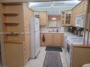 Building Photo - 2240 Johnson St