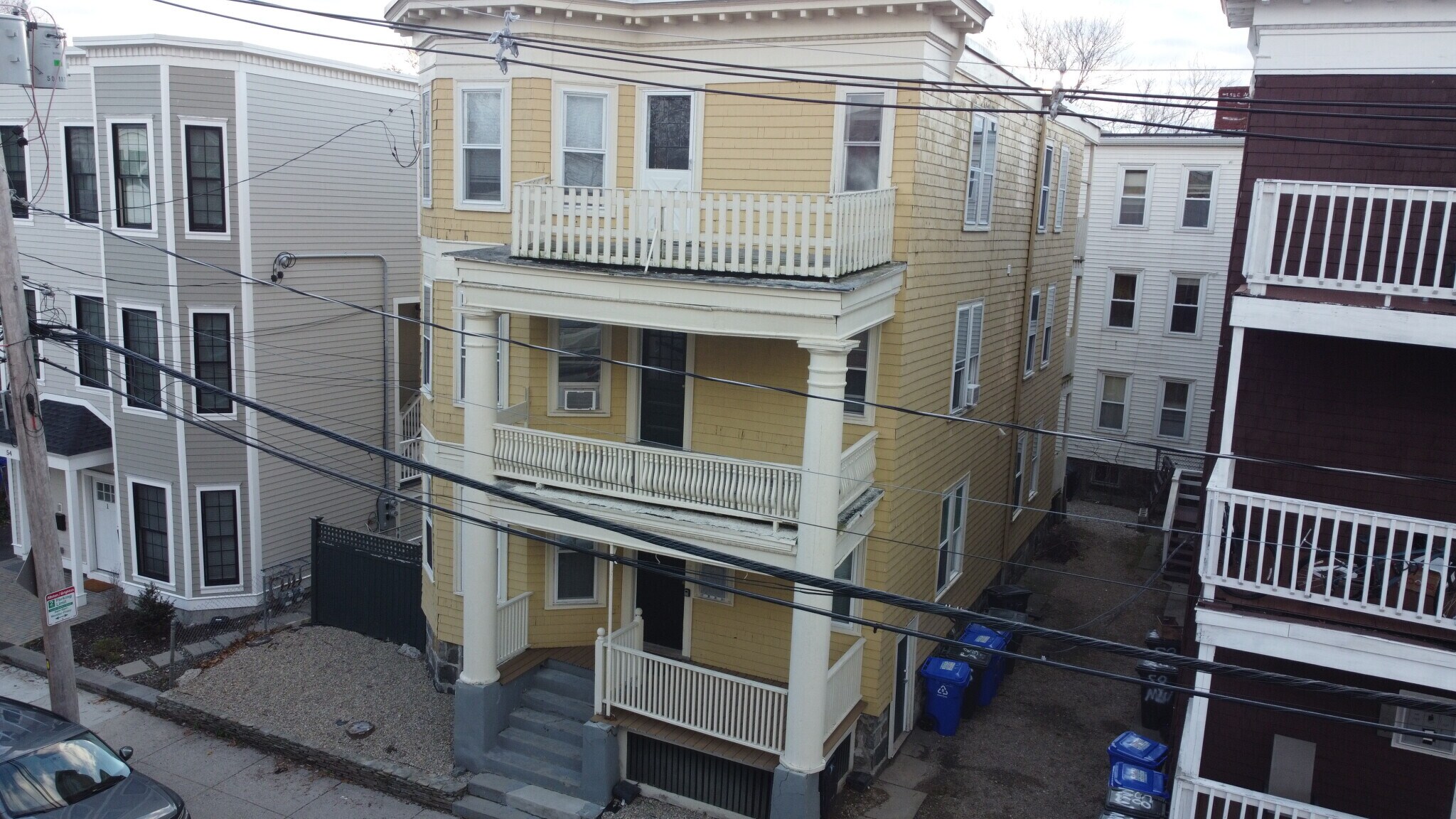 Building Photo - 56 Mansfield St
