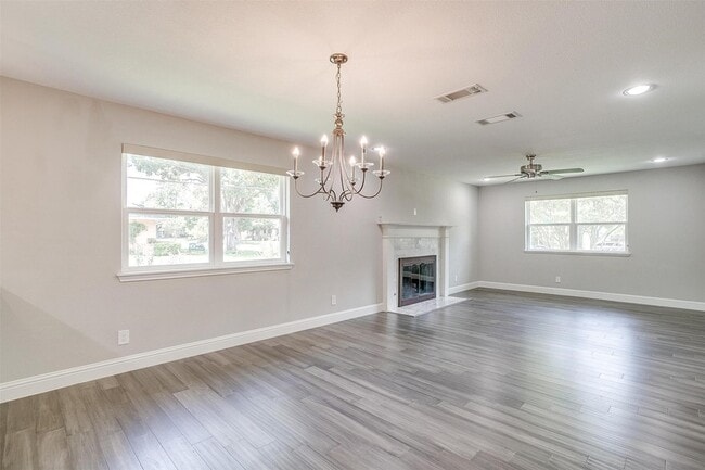 Building Photo - 603 Bondstone Dr