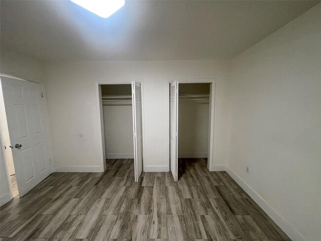 Building Photo - 6565 Santona St