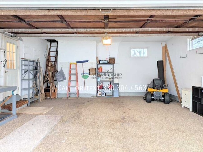 Building Photo - 2636 Orch Pk St NW