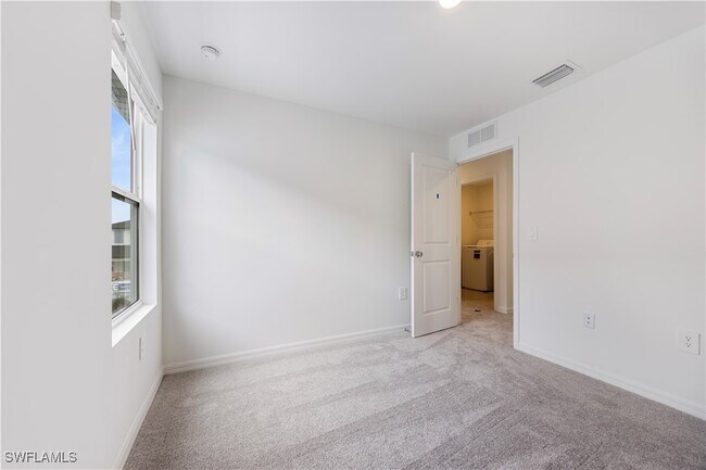 Building Photo - 4011 San Felice Ln