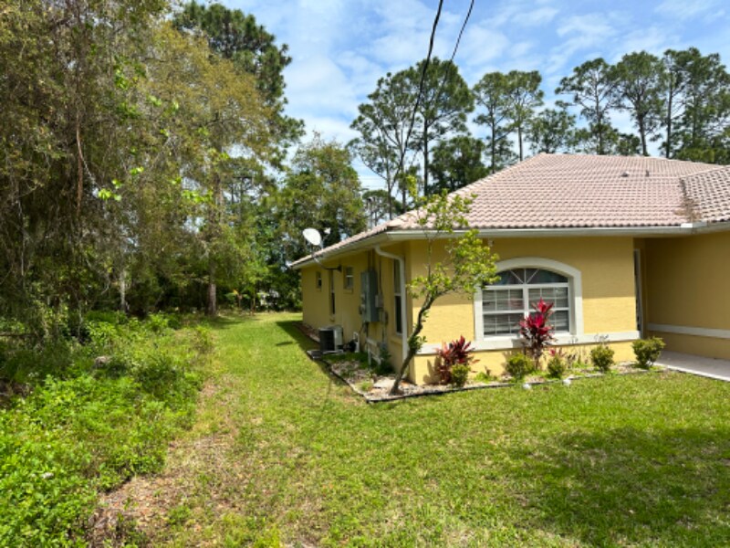 Building Photo - 160 Fenimore Ln