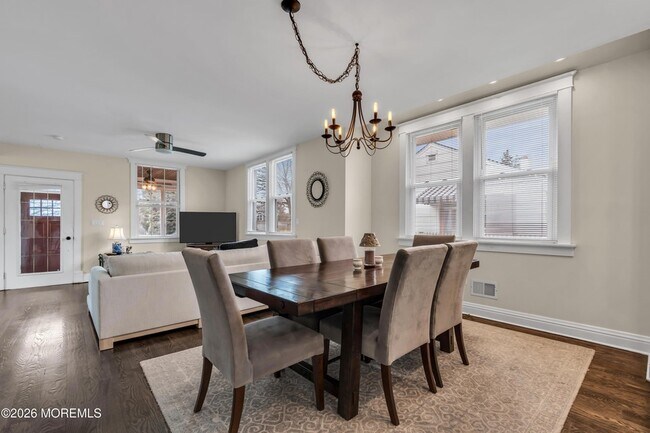 Building Photo - 524 Fisk Ave