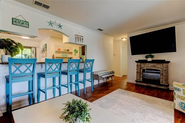 Building Photo - 12261 Sailwinds Dr