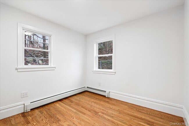 Building Photo - 66 Secor Rd