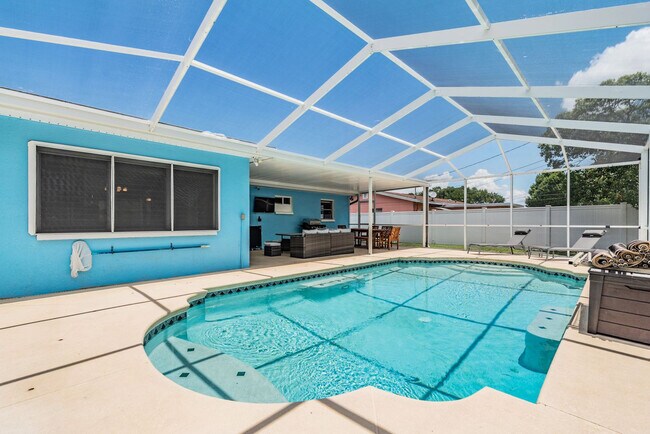 Building Photo - 3442 Azalea Pl