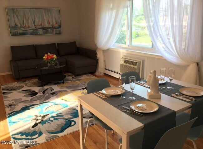 Building Photo - 167 Wyckoff Rd