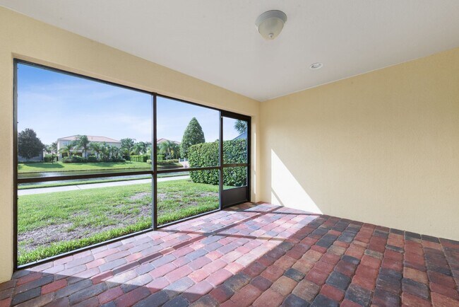 Building Photo - Deluxe Villa Lake view all Tile. 3 Bedrooms+2 Baths