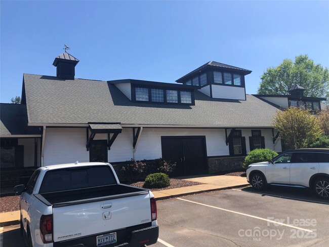 Building Photo - 11171 Argosy Dr