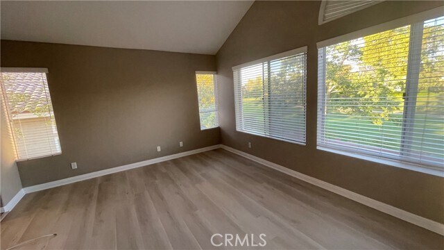 Building Photo - 26 Reata