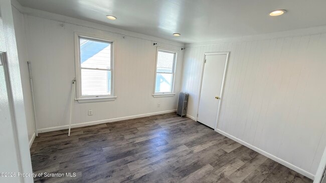 Building Photo - 303 N Rebecca Ave