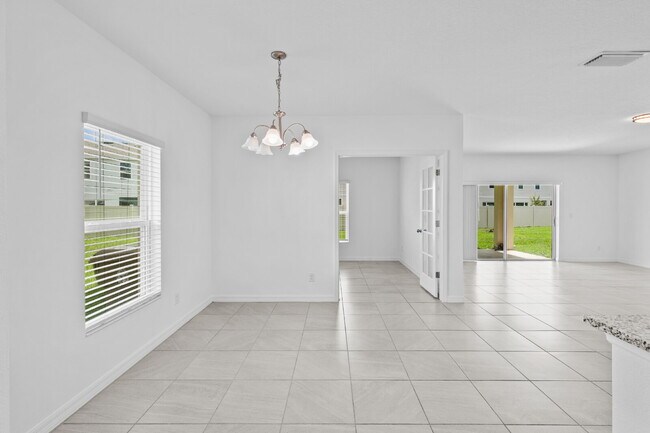 Building Photo - Spacious 4-Bedroom Home with Loft, Office & Private Backyard