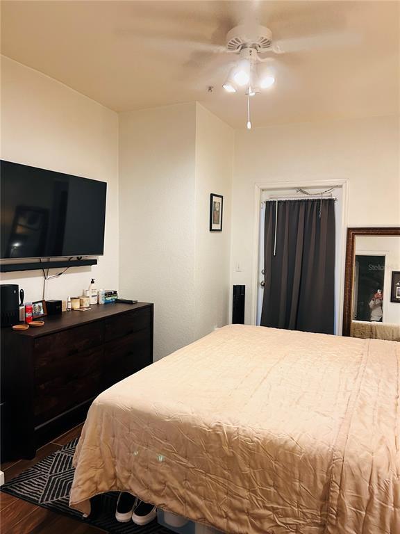 Building Photo - 860 N Orange Ave