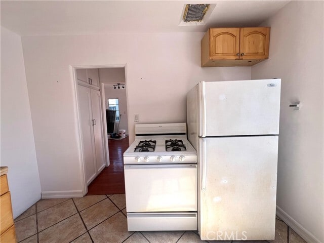 Building Photo - 5253 Denny Ave