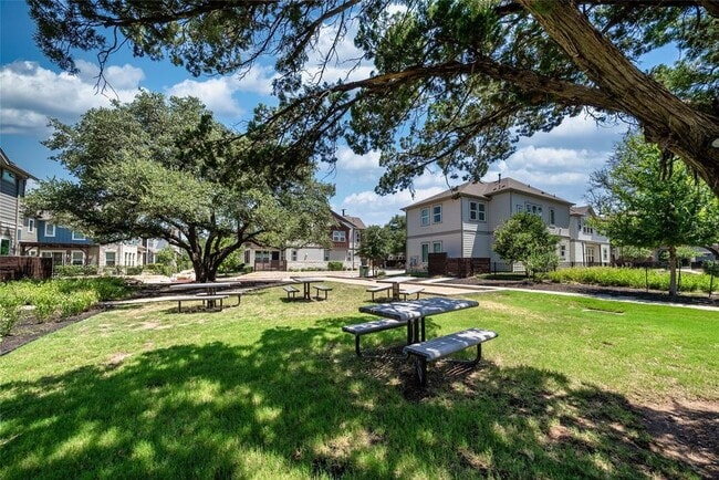 Building Photo - 13504 Cibolo Trace