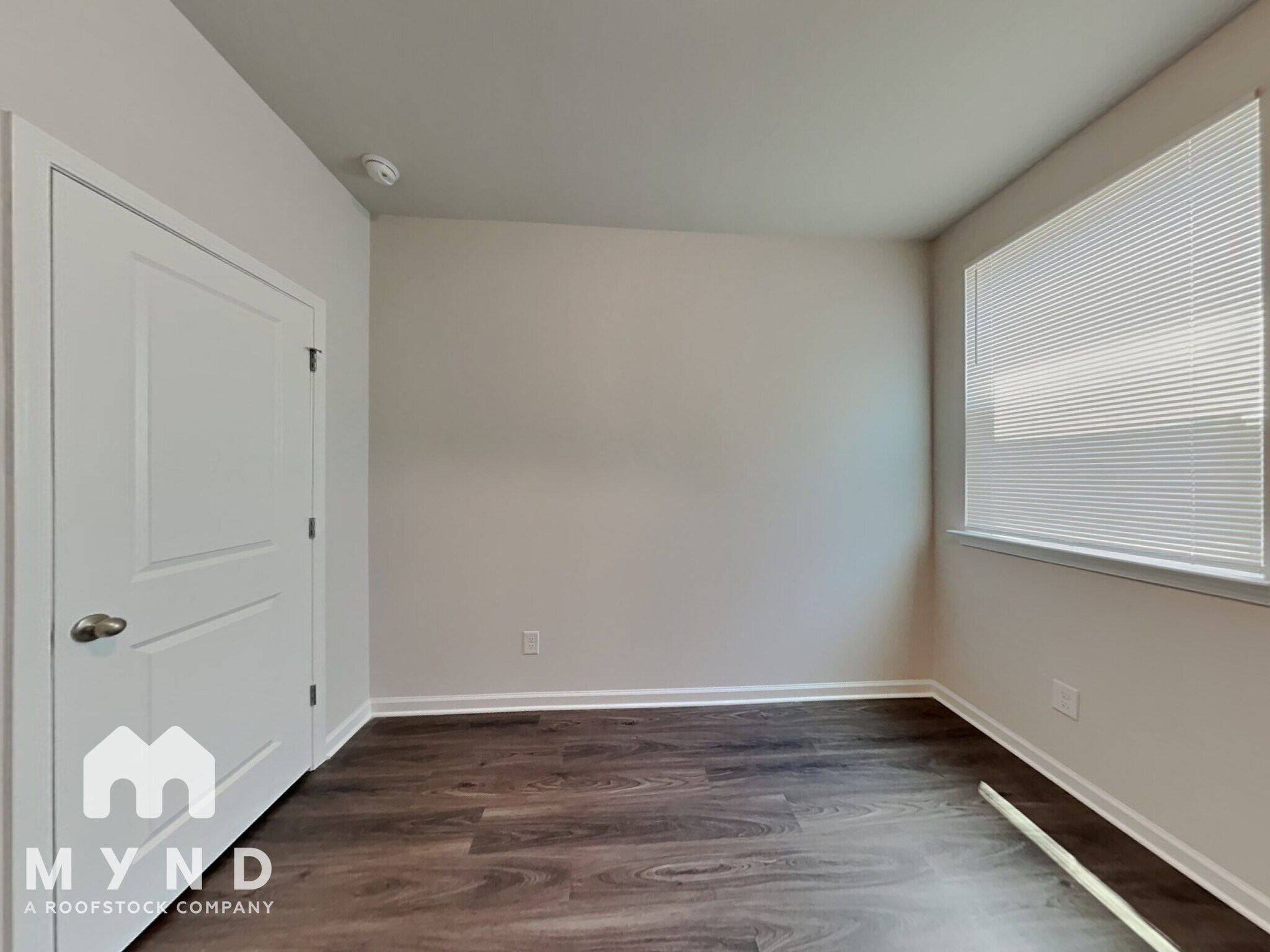 Building Photo - 707 Riverwood Pass