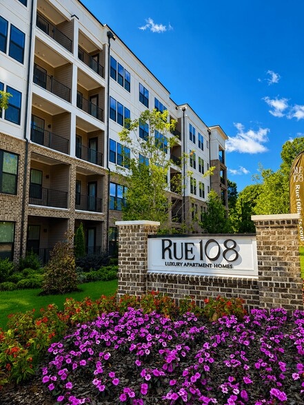 Building Photo - Rue 108 Luxury Apartments