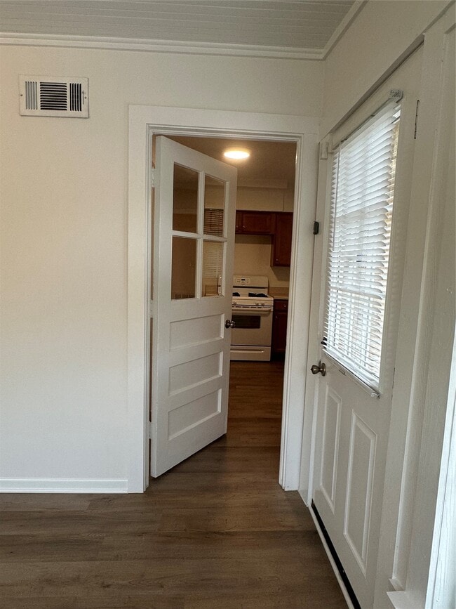 Building Photo - 219 Glencroft Ct