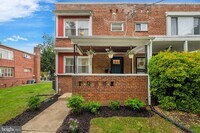 Building Photo - 139 Hawaii Ave NE