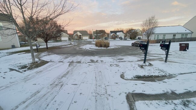 Building Photo - 16300 Brookfield View Ct