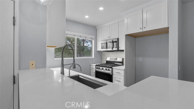 Building Photo - 24491 Valle Del Oro