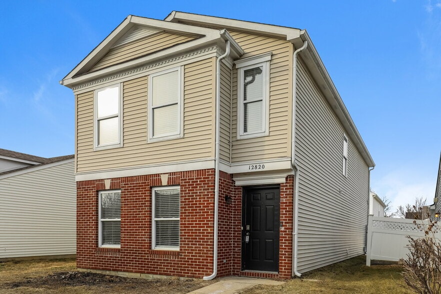 Building Photo - 12820 Freedom Dr