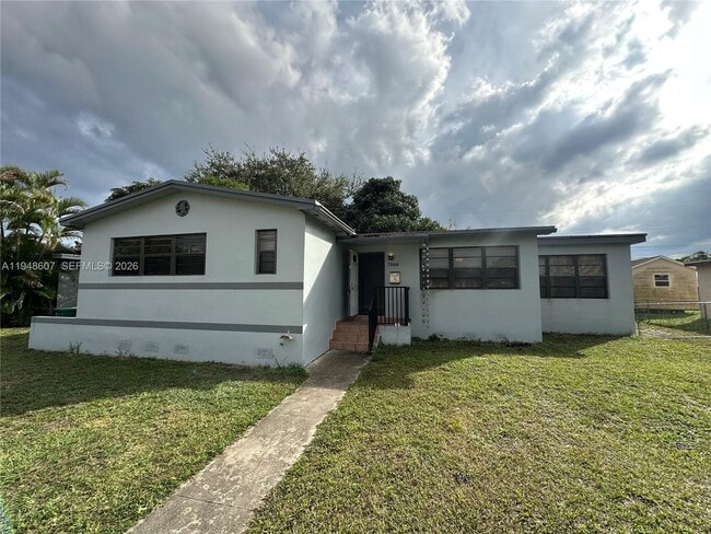 Building Photo - 7860 SW 16th St