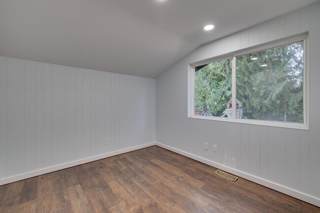 Building Photo - Updated Two-Story Home in Sought-After Loc...